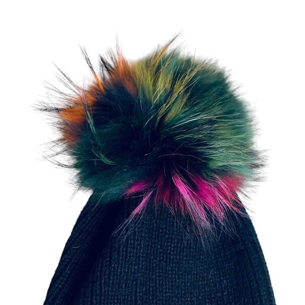 Black knit beanie hat multi color tie dyed real raccoon pom new never worn OS